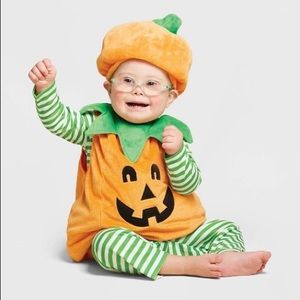Baby plush pumpkin Halloween costume